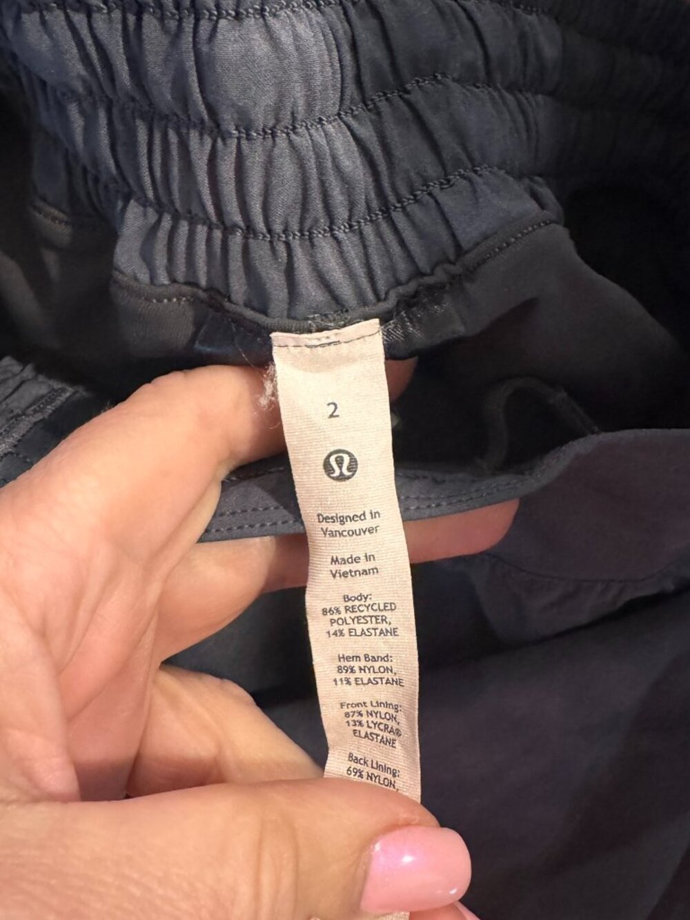 Lululemon Hotty Hot HighRise Skirt Diamond Dye Pitch Graphite Skort Size 2 - Picture 4 of 4